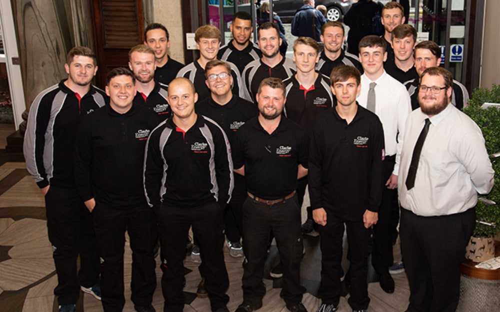 En anglais: Clarke Energy Apprentice Week and Awards 2019