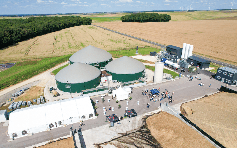 In engleza: Your Partner for Integrated Biogas Upgrading Solutions